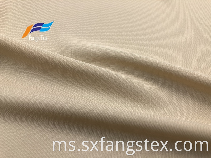 100% Polyester Diamond Mess Twill Dyed Garment Fabric 4